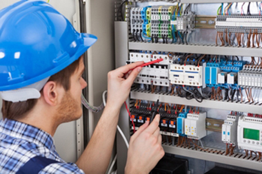 Reliable North Tacoma residential electrician in WA near 98403